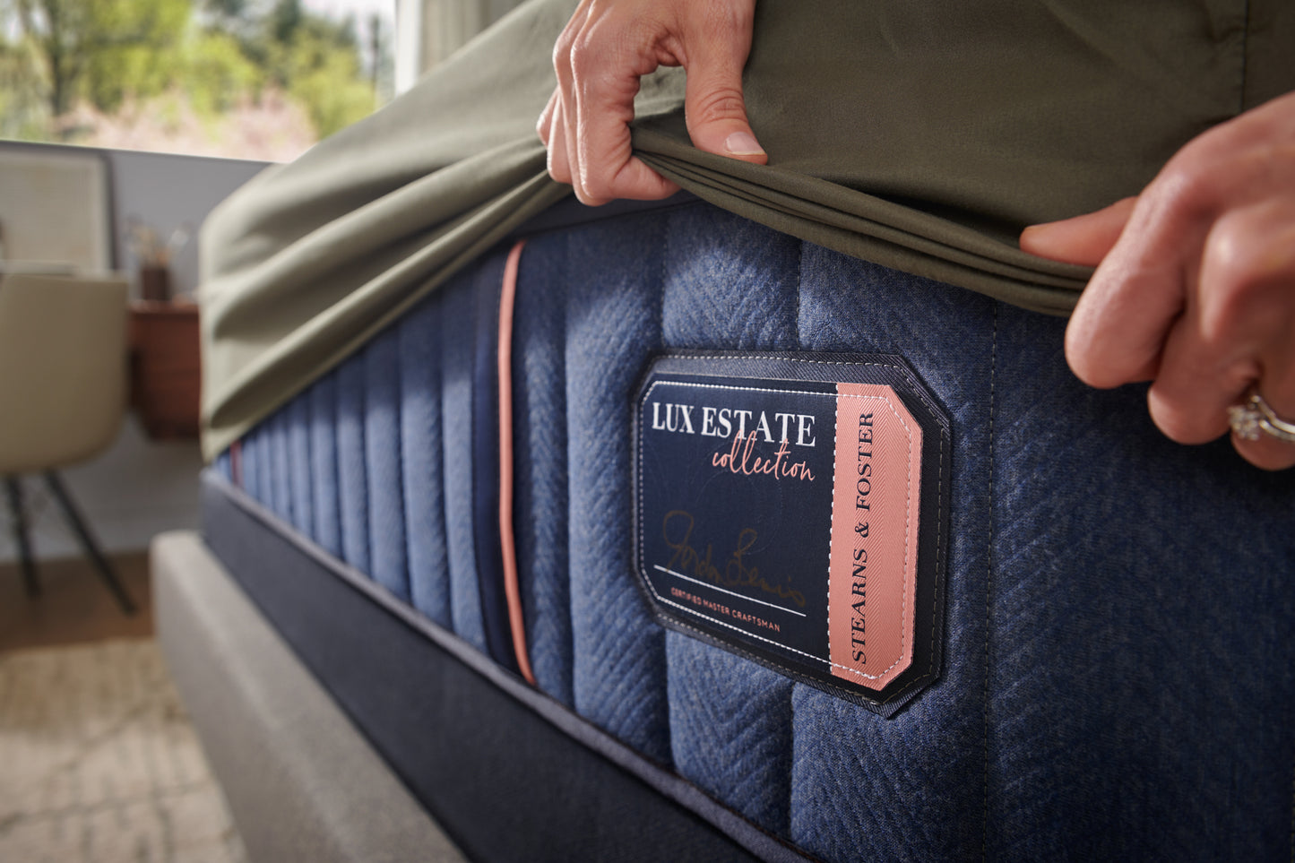 Stearns & Foster Luxe Estate Firm PT