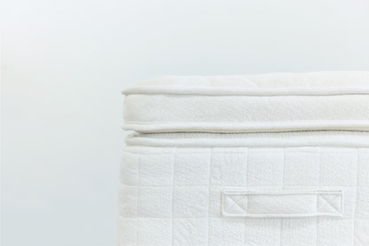 Avocado Luxury Organic Box Top