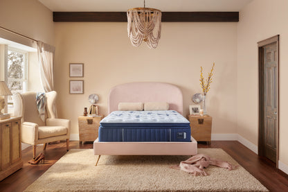 Stearns & Foster Estate Plush PT