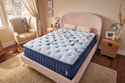 Stearns & Foster Estate Plush PT